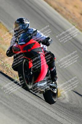 media/May-31-2025-Classic Track Day (Sat) [[da23ab3028]]/Group A/Session 2 (Turns 1 and 3)/